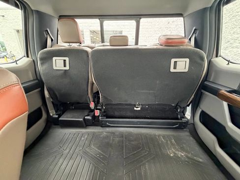 Used 2018 Ford F150 XLT w/ Equipment Group 302A Luxury AWD/4WD image 18