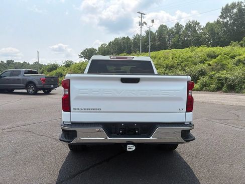 Used 2023 Chevrolet Silverado 1500 LT AWD/4WD image 8