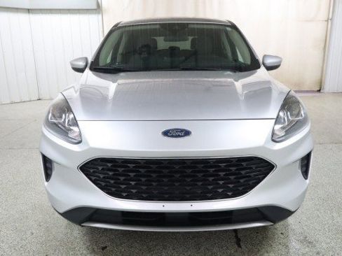 Used 2020 Ford Escape SE image 7