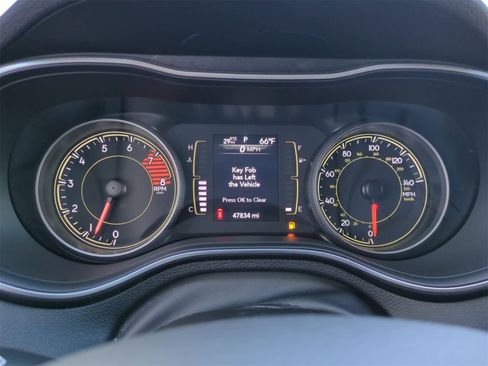 Certified 2021 Jeep Cherokee Latitude Lux image 32