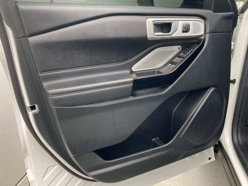 Used 2023 Ford Explorer ST w/ Equipment Group 401A image 17