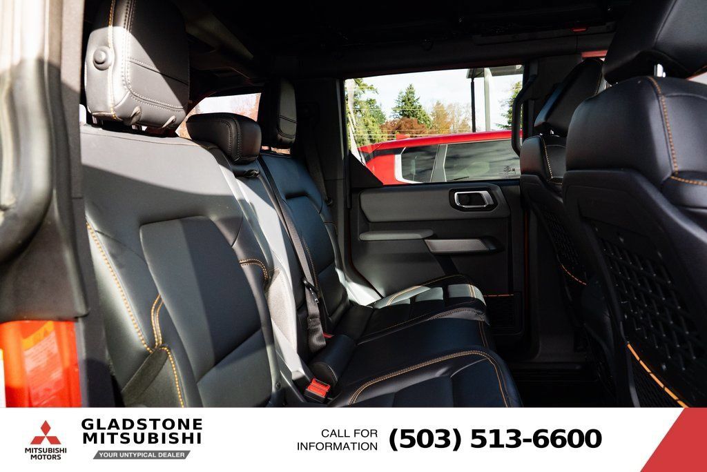 Used 2023 Ford Bronco Badlands AWD/4WD image 22