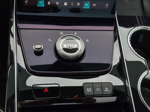 Used 2025 Cadillac Escalade Sport w/ Touring Package RWD image 43