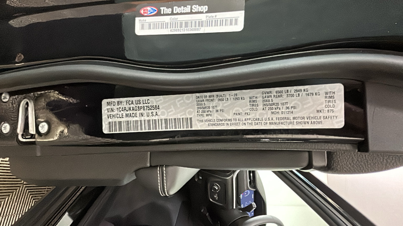 Used 2023 Jeep Grand Cherokee L Laredo AWD/4WD image 12