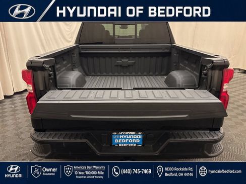 Used 2025 Chevrolet Silverado 1500 ZR2 w/ Technology Package AWD/4WD image 13