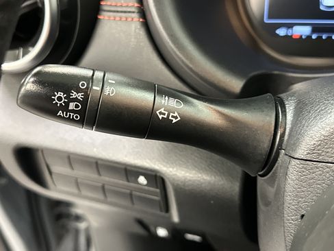 Used 2024 Nissan Kicks SR w/ SR Premium Package image 30