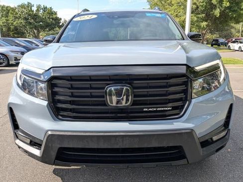 Certified 2024 Honda Passport Black Edition image 3