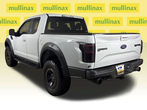 Used 2017 Ford F150 Raptor w/ Equipment Group 802A Luxury AWD/4WD image 12