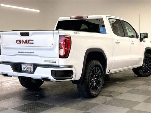 Used 2026 GMC Sierra 1500 Elevation w/ X31 Off-Road Package AWD/4WD image 13