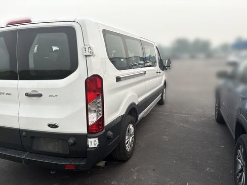 Used 2024 Ford Transit 350 XLT RWD image 4
