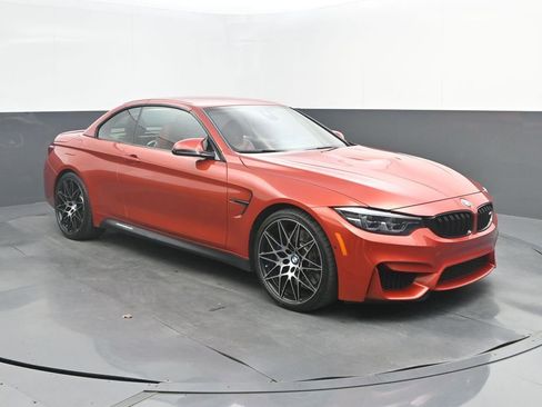 Used 2020 BMW M4 Convertible w/ Competition Package RWD image 9
