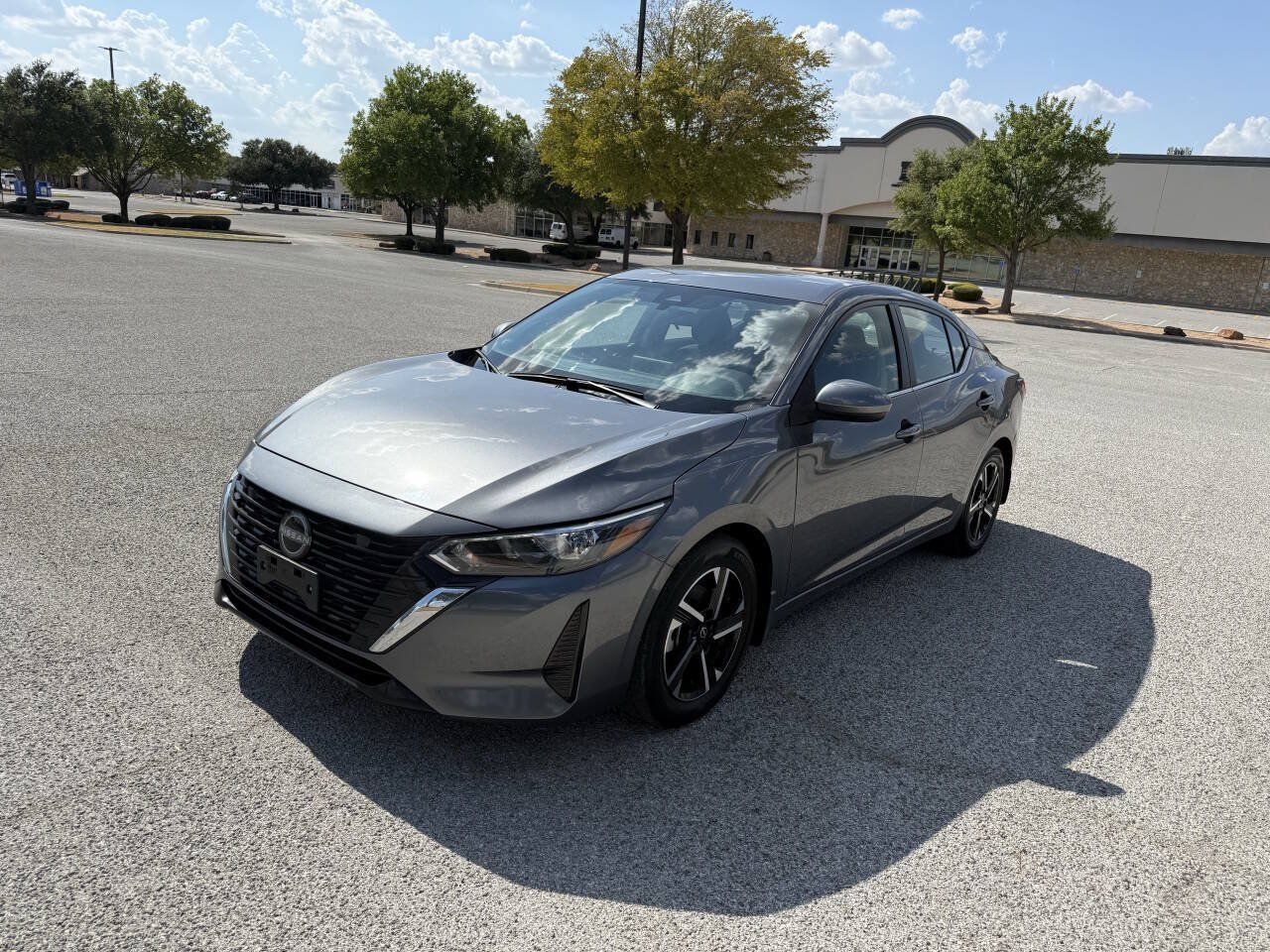 Used 2025 Nissan Sentra SV FWD image 7
