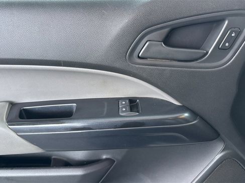 Used 2015 Chevrolet Colorado 2WD Extended Cab image 16