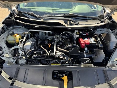 Used 2021 Nissan Rogue SL image 22