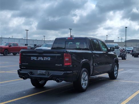 Used 2026 RAM 1500 Big Horn AWD/4WD image 7