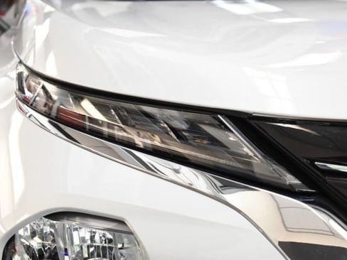 Used 2024 Mitsubishi Outlander Ralliart AWD/4WD image 4