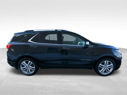 Used 2020 Chevrolet Equinox Premier image 12
