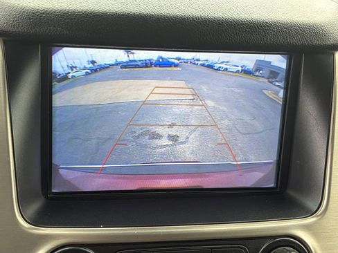 Used 2020 GMC Yukon XL Denali image 9