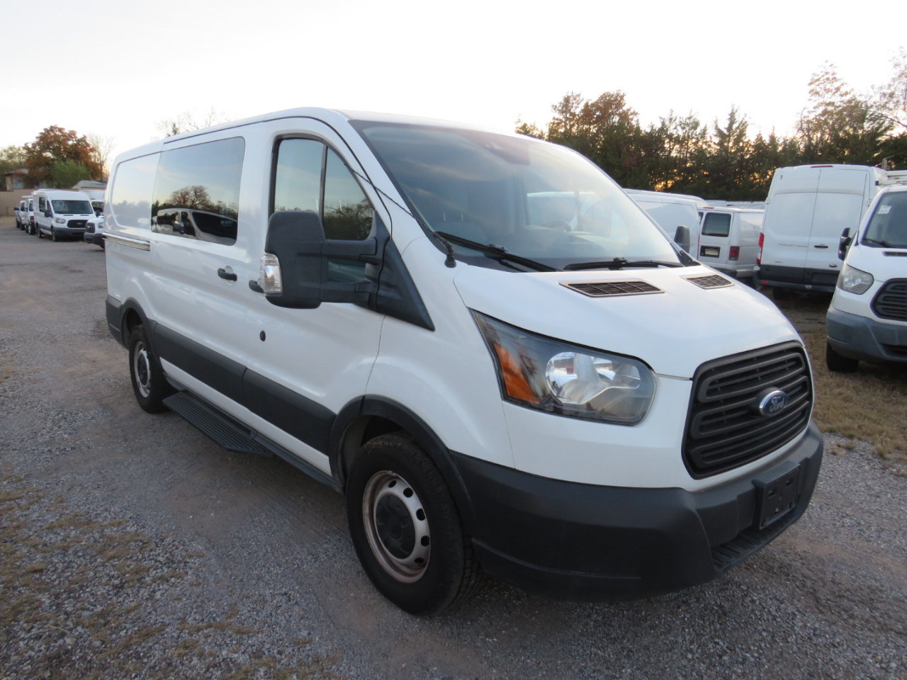 Used 2018 Ford Transit 250 148 High Roof RWD image 31