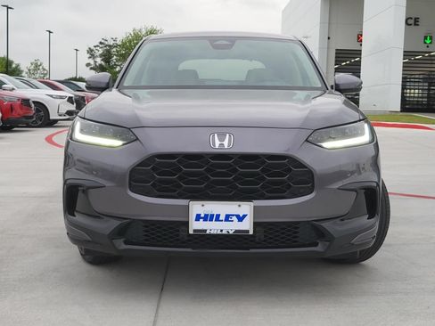 Used 2024 Honda HR-V EX-L image 2