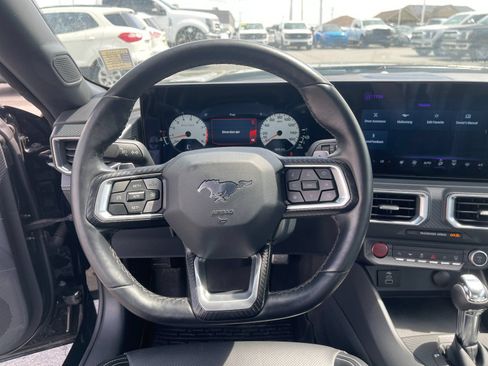 Used 2025 Ford Mustang GT Premium RWD image 16
