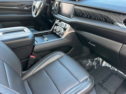 Certified 2023 GMC Yukon XL Denali w/ Max Trailering Package RWD image 21
