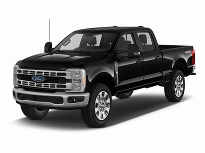 Used 2025 Ford F250 XLT w/ Black Appearance Package