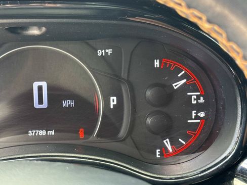 Used 2023 Dodge Durango R/T w/ Hemi Orange Plus Package AWD/4WD image 22