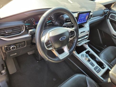 Used 2024 Ford Explorer XLT w/ Equipment Group 202A image 24