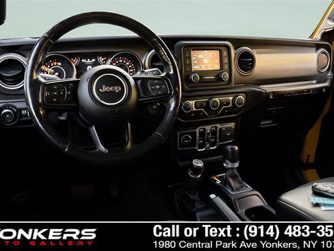 Used 2018 Jeep Wrangler Unlimited Sport S AWD/4WD image 23