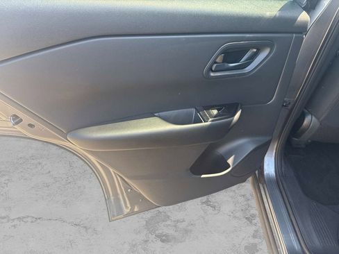 Certified 2025 Nissan Rogue S AWD/4WD image 15