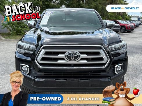 Used 2023 Toyota Tacoma Limited AWD/4WD image 3