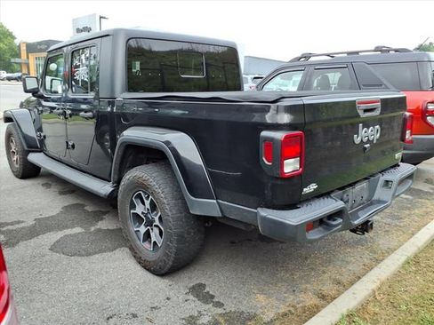 Used 2021 Jeep Gladiator Overland AWD/4WD image 8