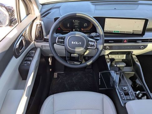 New 2025 Kia Sorento S w/ Panoramic Sunroof Package image 15