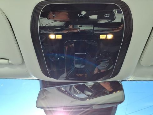 New 2026 Mercedes-Benz Maybach SL 680 image 18