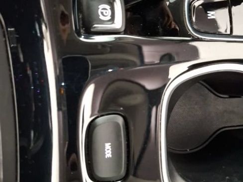 Used 2023 Buick Envision Essence FWD image 29