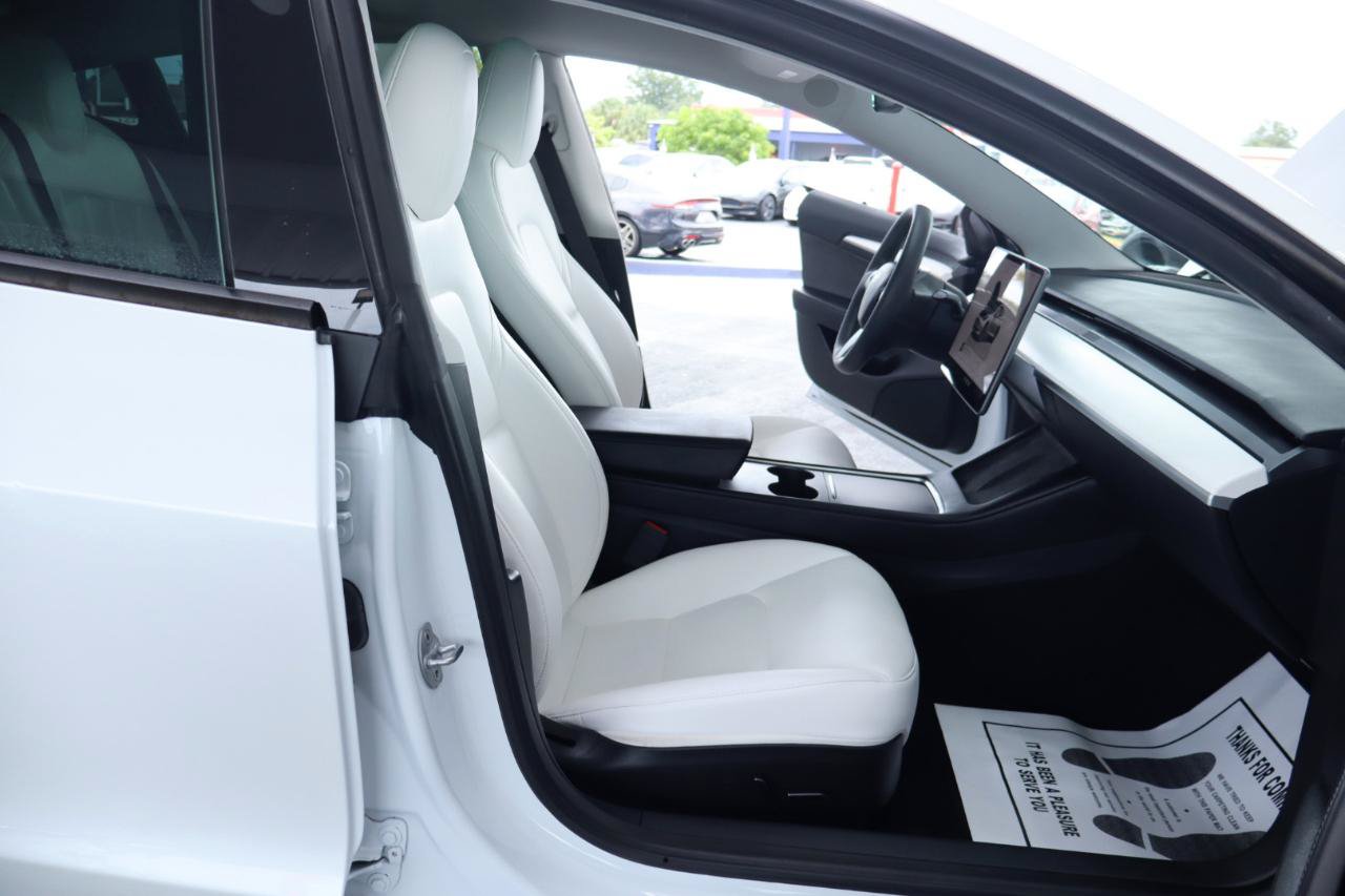 Used 2023 Tesla Model 3 Standard Range RWD image 35