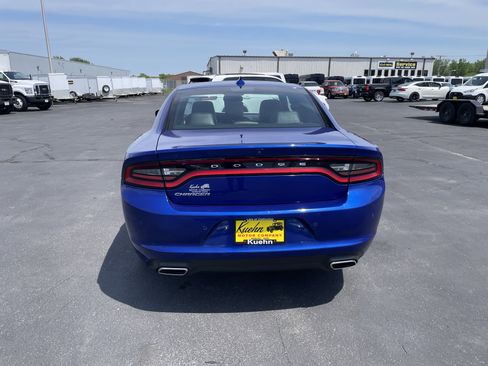Used 2021 Dodge Charger SXT w/ Plus Group RWD image 7