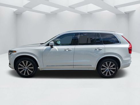 Certified 2025 Volvo XC90 B5 Core AWD/4WD image 6