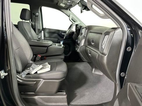 Used 2024 Chevrolet Silverado 1500 Custom w/ LPO, Dark Essentials Package image 28