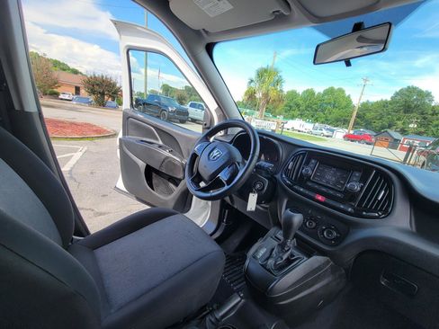 Used 2019 RAM ProMaster City Tradesman SLT FWD image 40