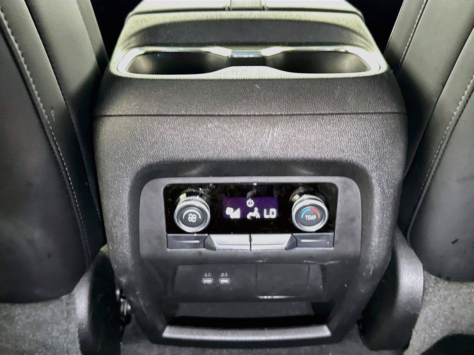 Used 2025 Buick Enclave Preferred FWD image 24