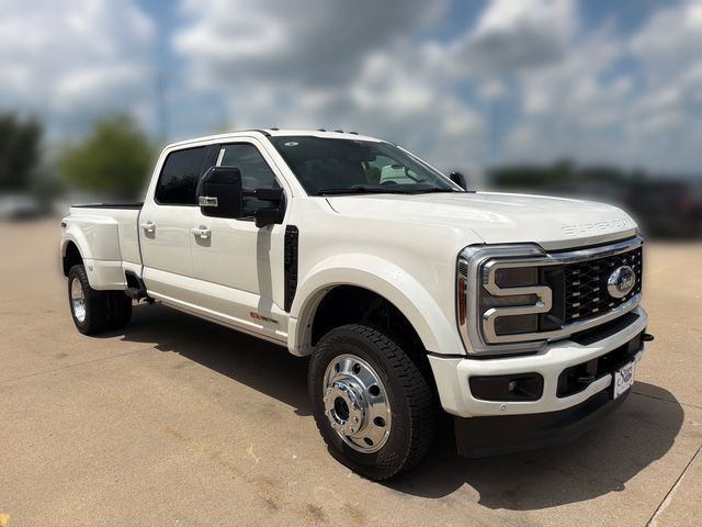New 2026 Ford F450 Platinum AWD/4WD image 3