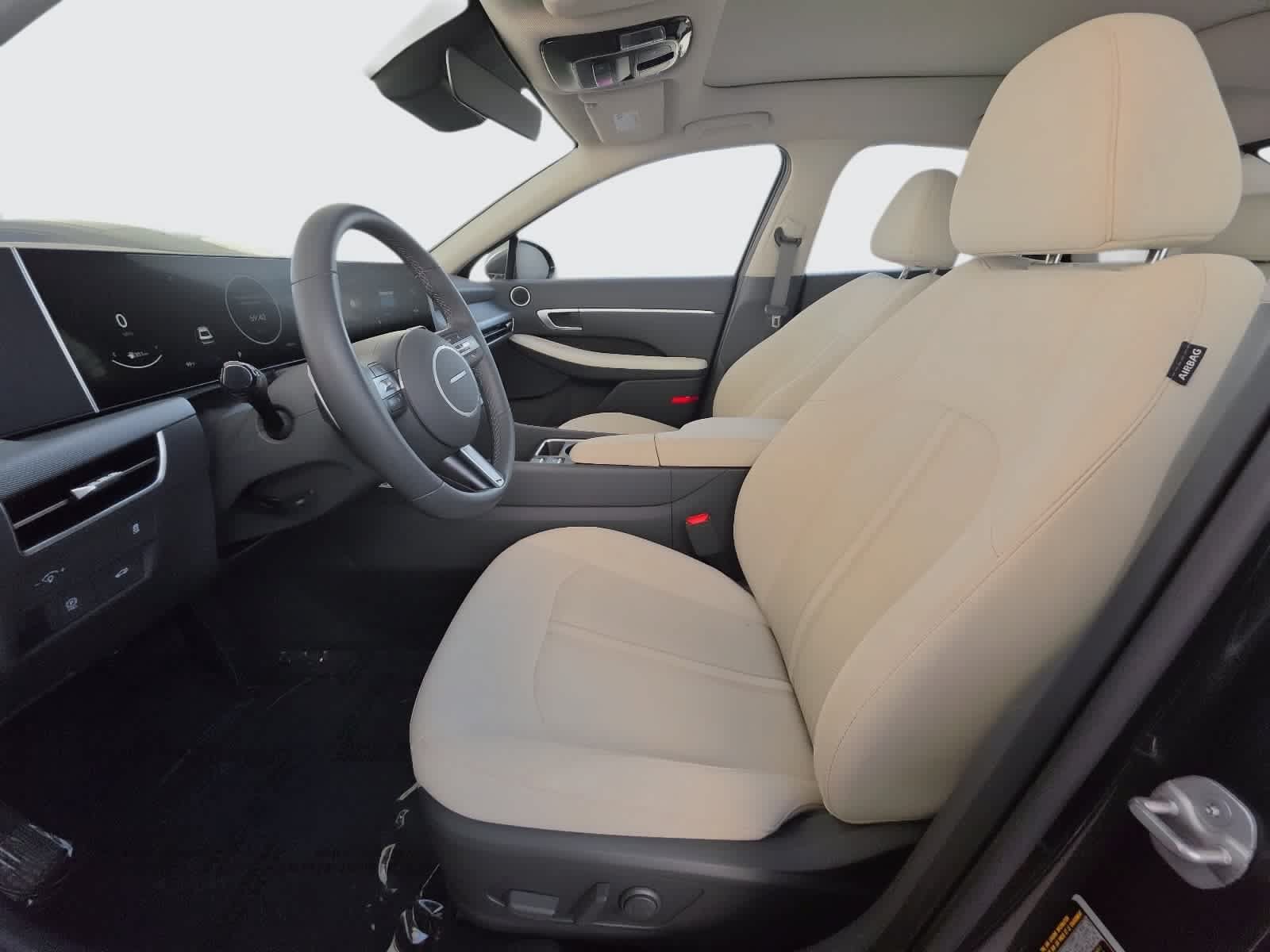 Used 2025 Hyundai Sonata SEL FWD image 26