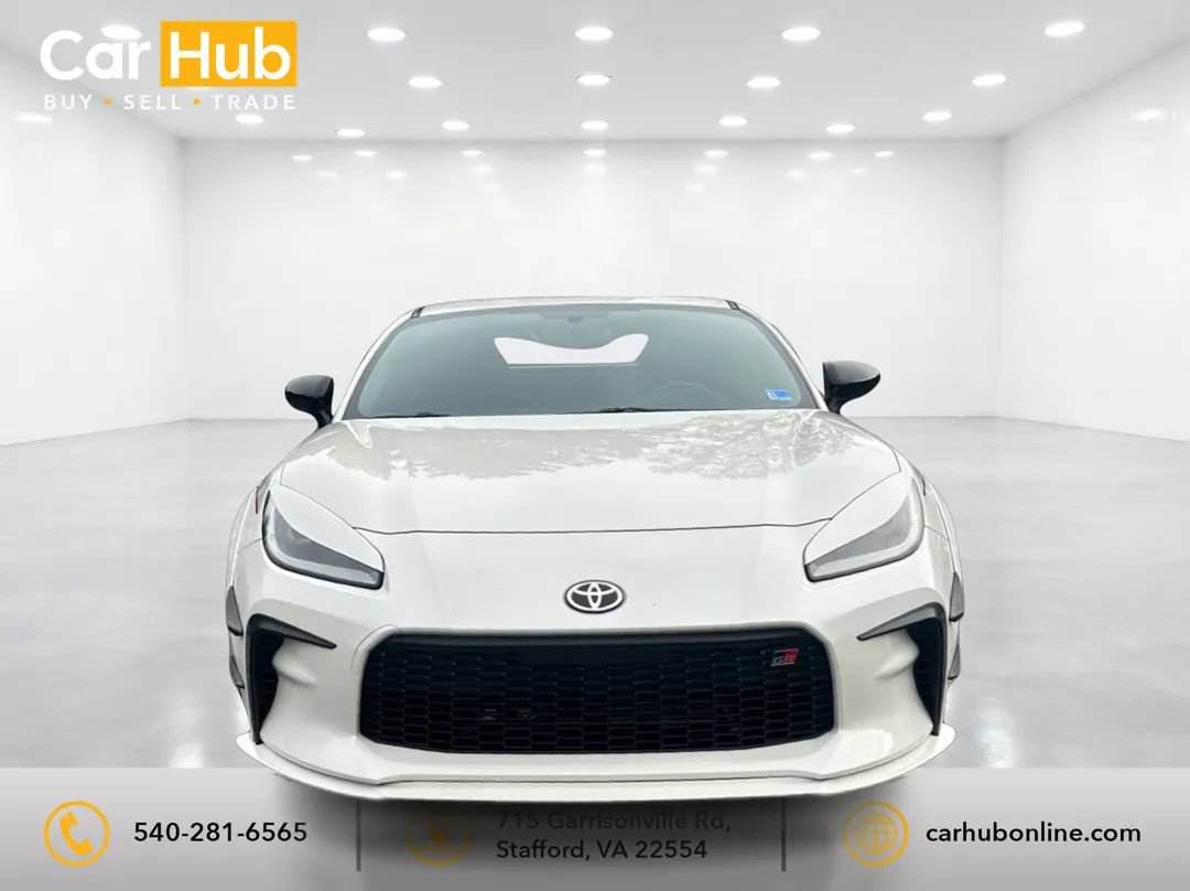 Used 2023 Toyota GR86 Premium w/ ALL Weather Mat Package (TMS) RWD image 2