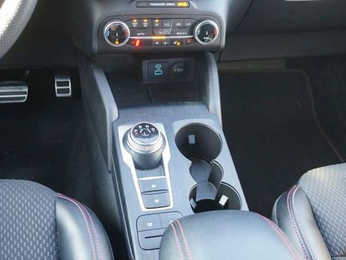 Used 2023 Ford Escape ST-Line image 12