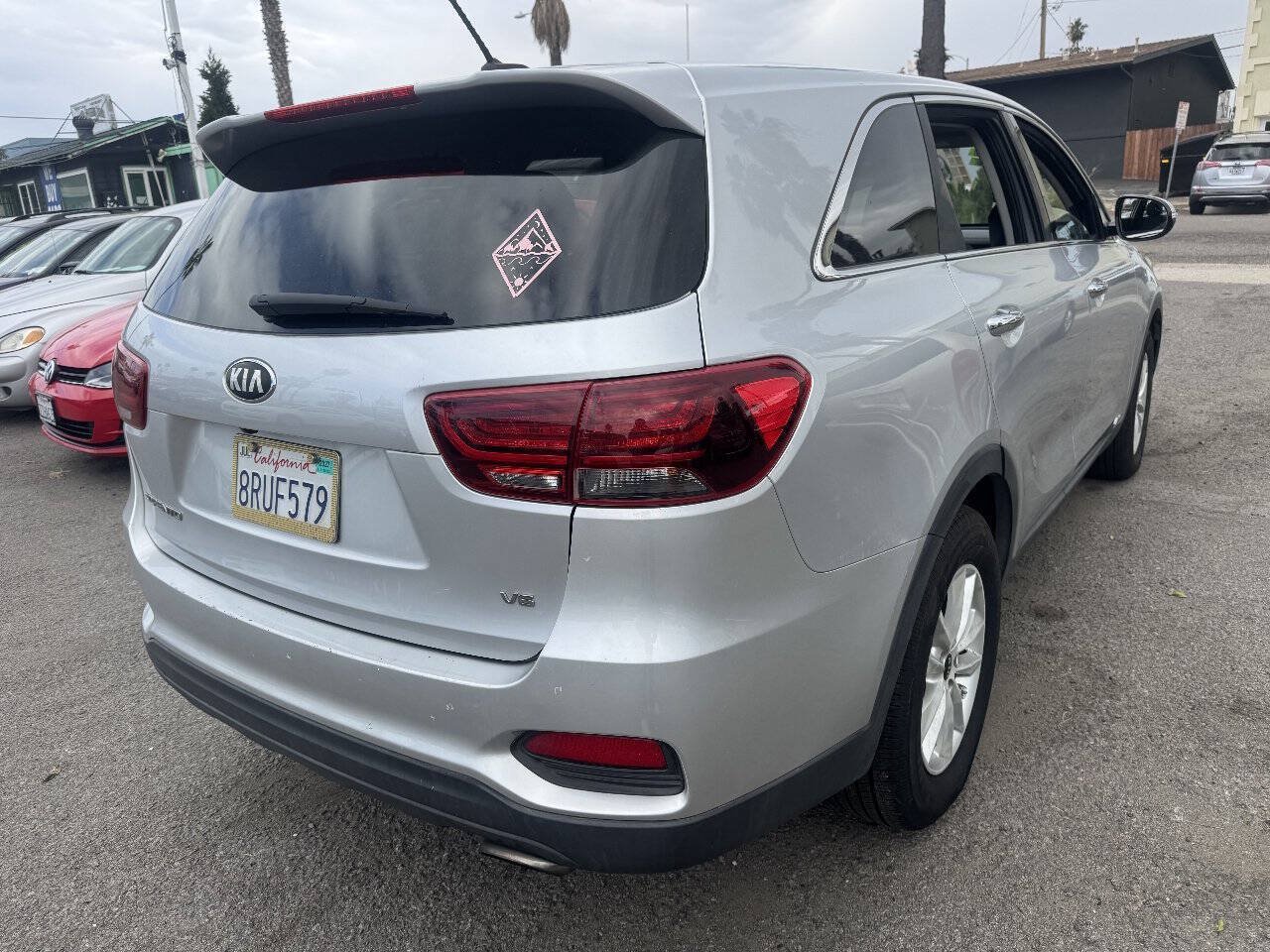 Used 2019 Kia Sorento AWD V6 image 5