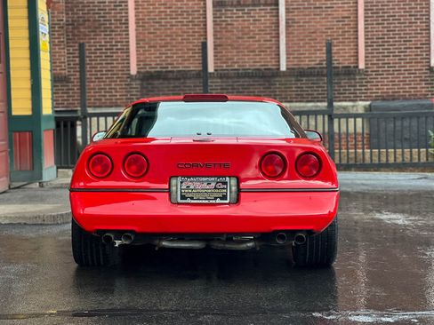 Used 1989 Chevrolet Corvette Coupe image 5