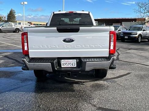 Used 2024 Ford F250 XLT image 4