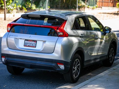 Used 2020 Mitsubishi Eclipse Cross ES image 4